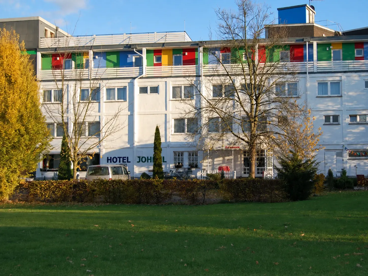 Außenansicht des Hotel Johnel